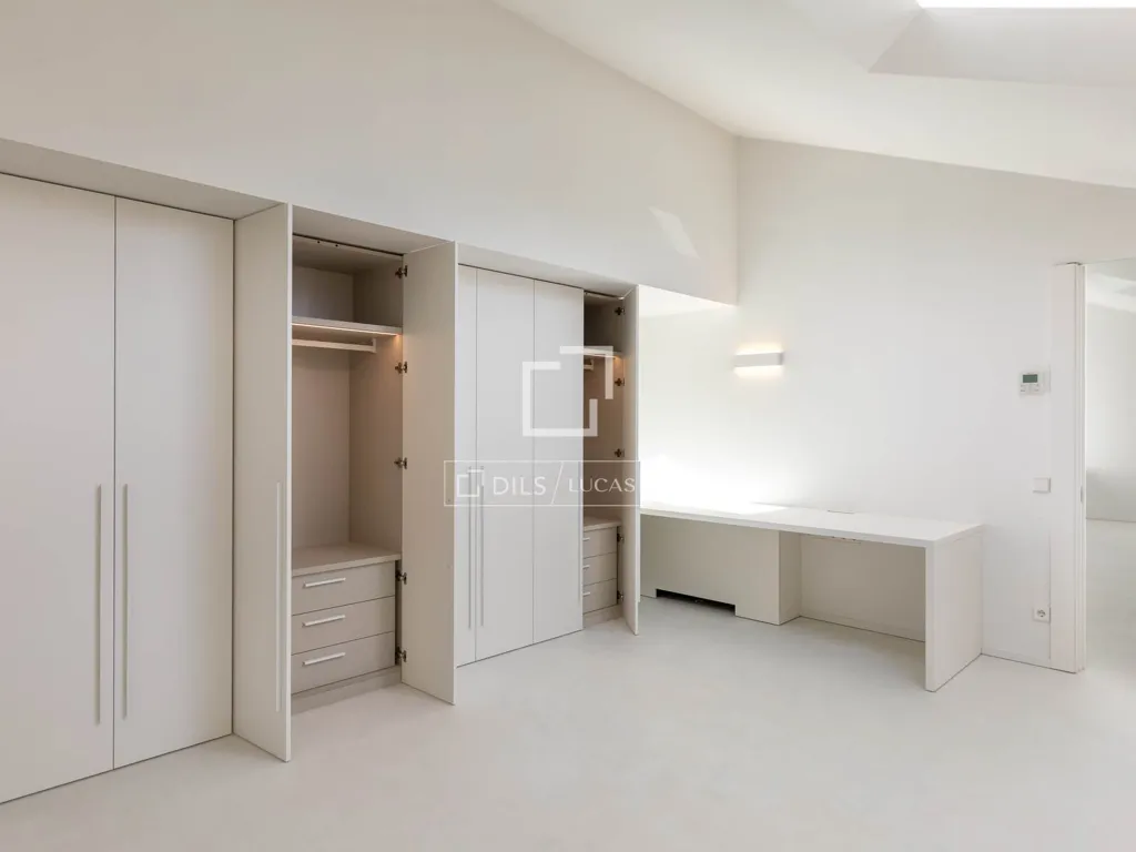 Pièces - Penthouse in Renovated Palace, Girona