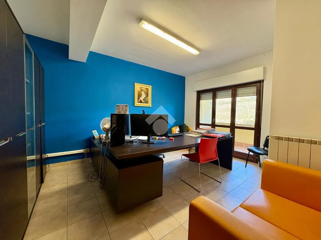 Bureau - Flat with Terrace in Arcavacata