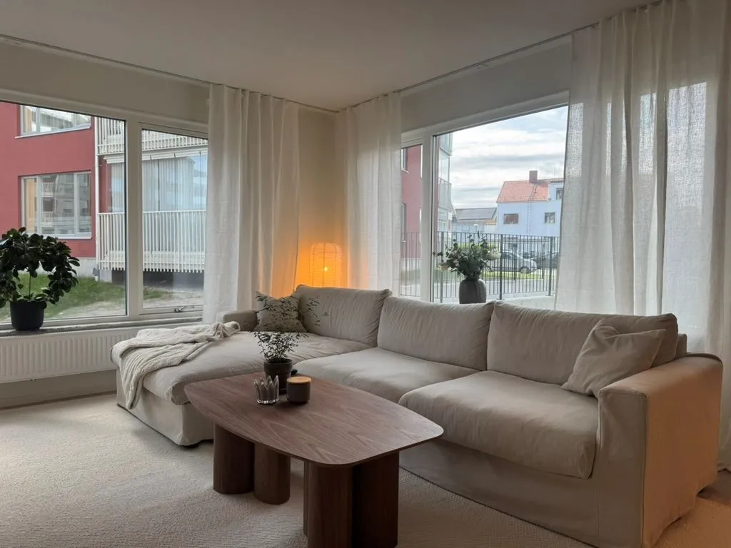 Elutuba - Modern Flat with West Balcony in Sörböle