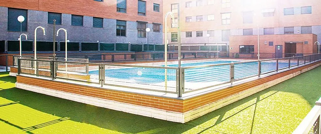 Bassein - Duplex with Pool in San José, Pinto