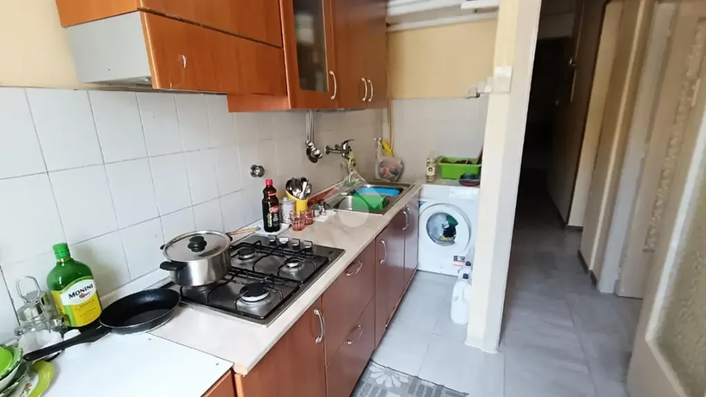 Köök - Three-Bedroom Apartment with Balcony in Palermo