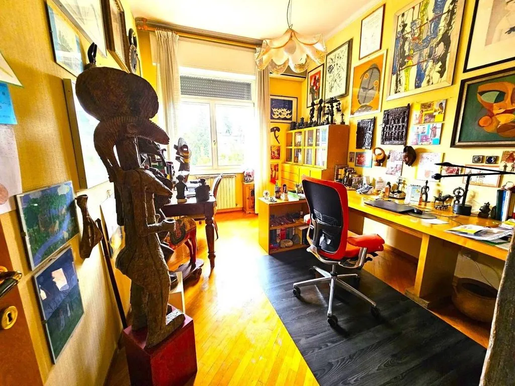 Studio - Penthouse with Panoramic Views in Bologna