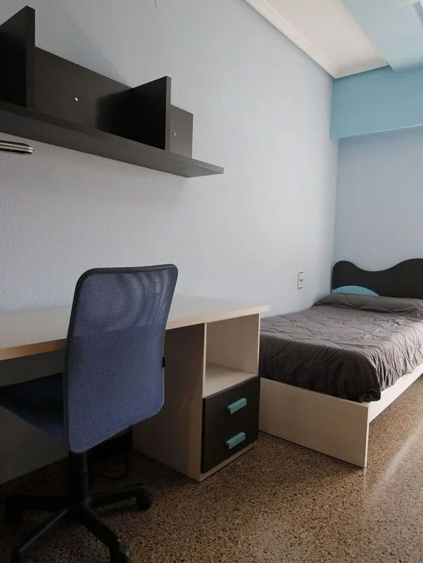 Magamistoad - Spacious Apartment with Balcony in Corte Ingles