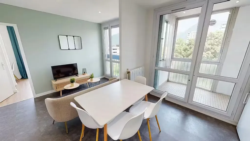 Söögituba - Furnished Studio Flat in Saint-Martin-d’Hères
