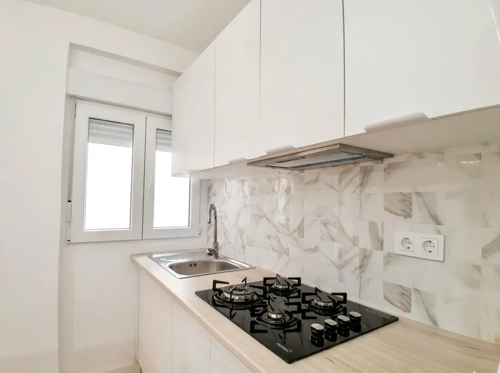 Cuisine - Reform Apartment with Balcony in Torrevieja