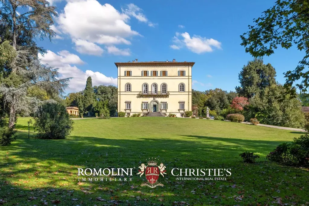 Jardin - Frescoed Villa with Garden near Lucca