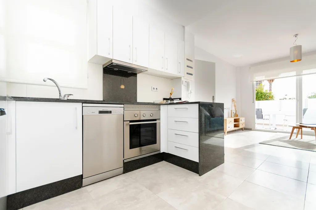 Cuisine - Modern Villa with Private Pool in Torrevieja