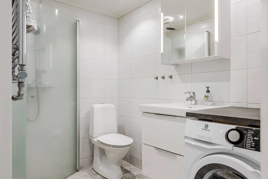 Salles de bain - Charming Villa with Garden in Linghed