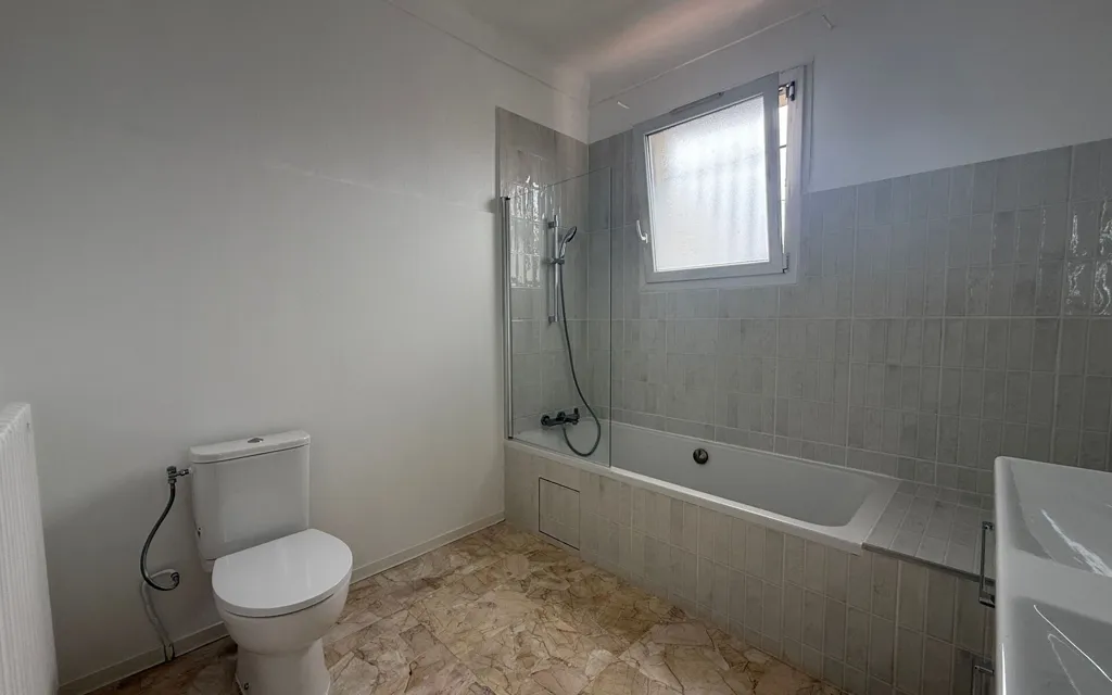 Salles de bain - Maison de Ville avec Jardin à Perpignan