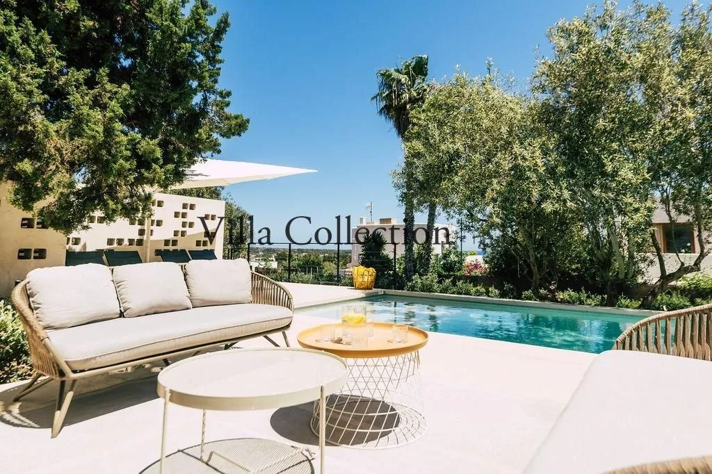 Piscine - Luxury Villa with Sea View in Santa Eulària