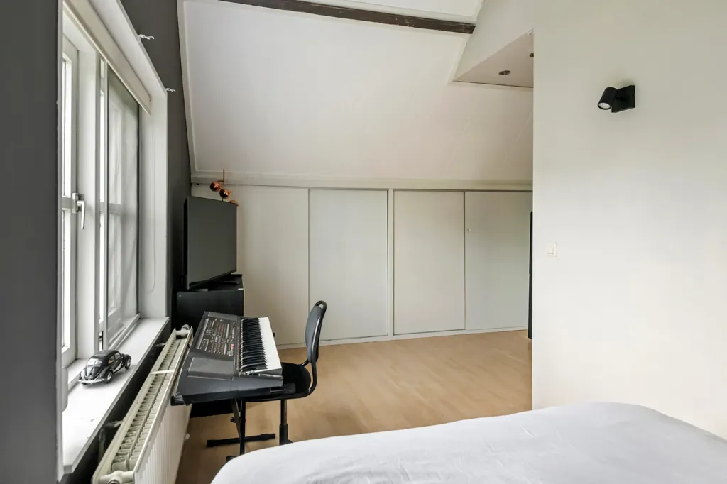 Chambres - Charming Free-Standing House with Garden View in Deil