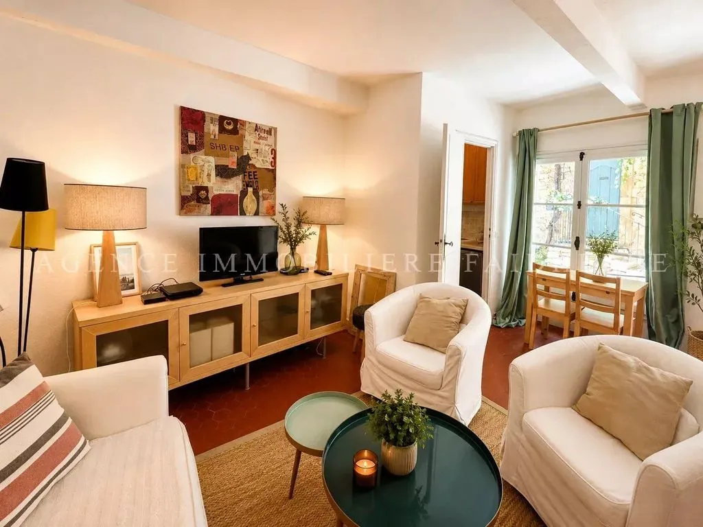 Séjour - Appartement de Luxe à Saint-Tropez, Près de la Place des Lices