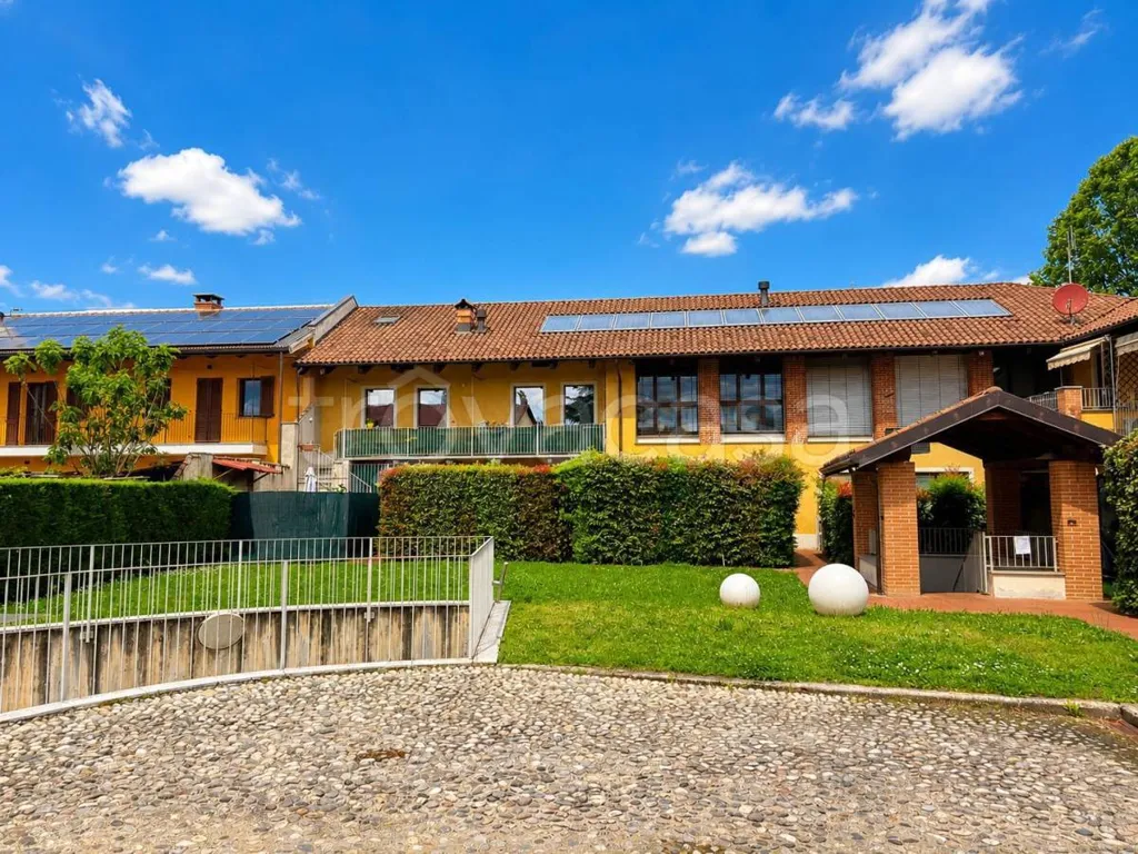 Extérieur - Two-Level Apartment with Private Garden in Bruino