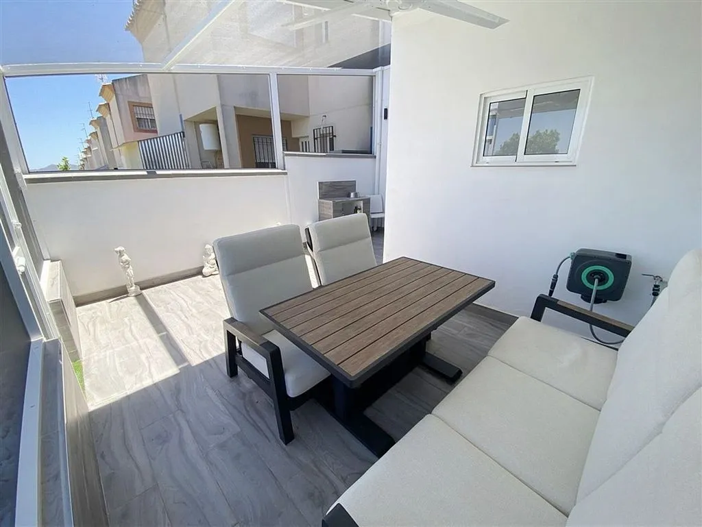 Terrasse - Two-Bedroom House with Pool in Zurgena