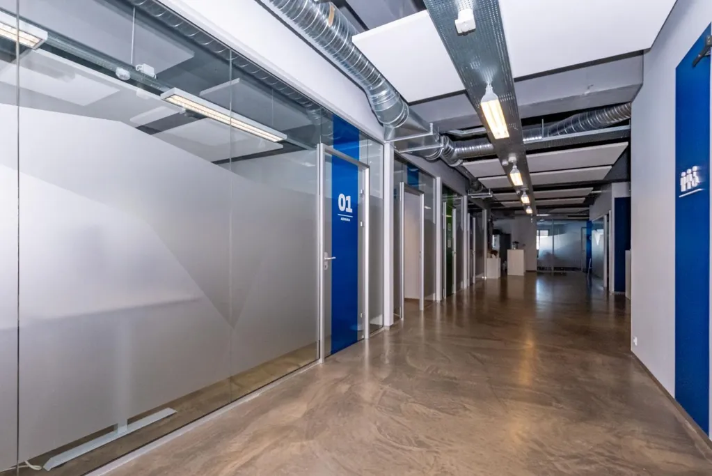 Studio - Office Space with Sea View in Reykjavik