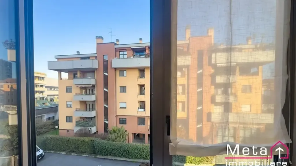Pièces - Modern Flat with Concierge in Milan