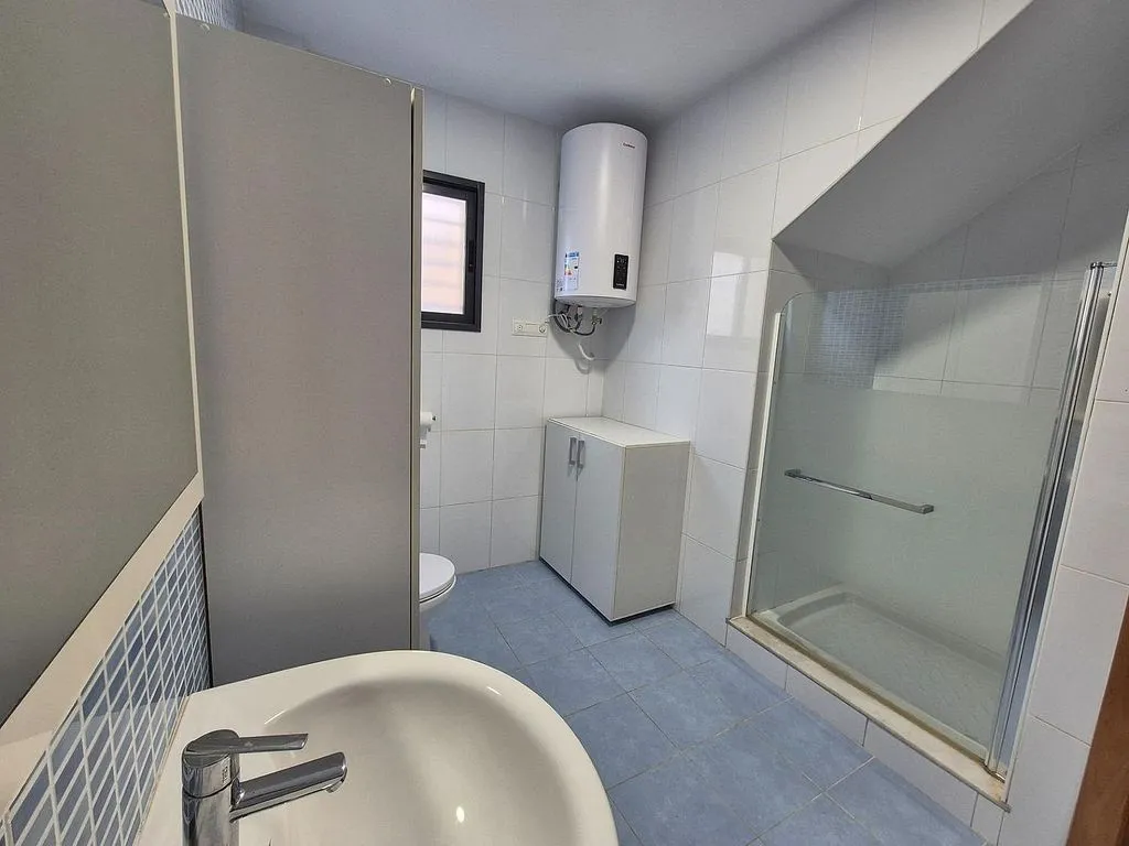 Salles de bain - Modern Chalet with Pool near Daimús Beach