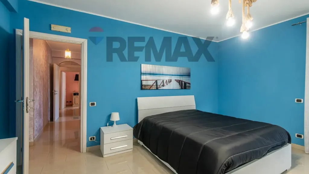 Magamistoad - Spacious Apartment with Triple Exposure in Lentini