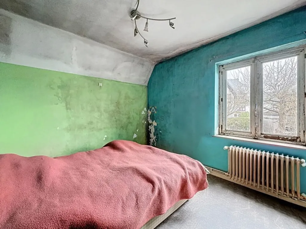 Chambres - Maison 4 Façades à Rénover à Namur