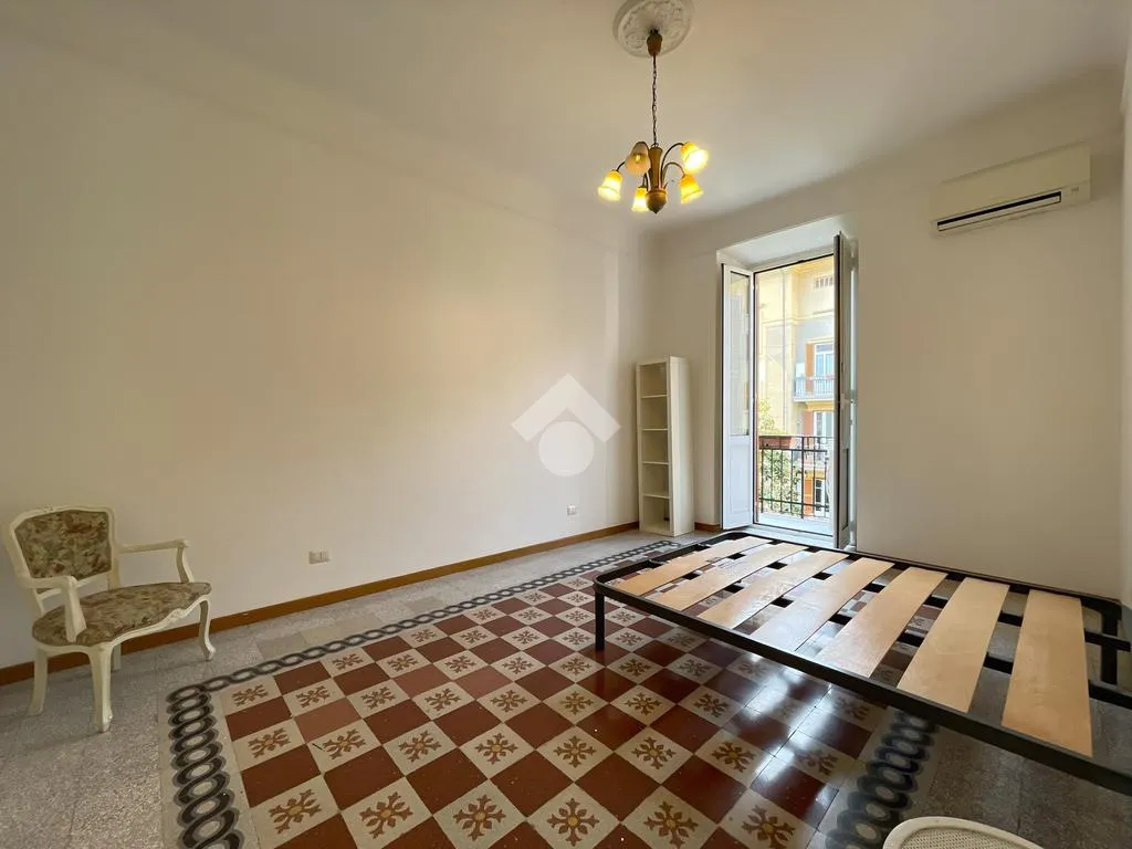 Camere da letto - Elegant 4-Bedroom Apartment in Trieste, Rome