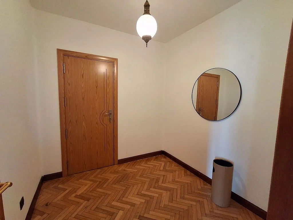 Entrée - Duplex with Terrace in Ferrol's Heart