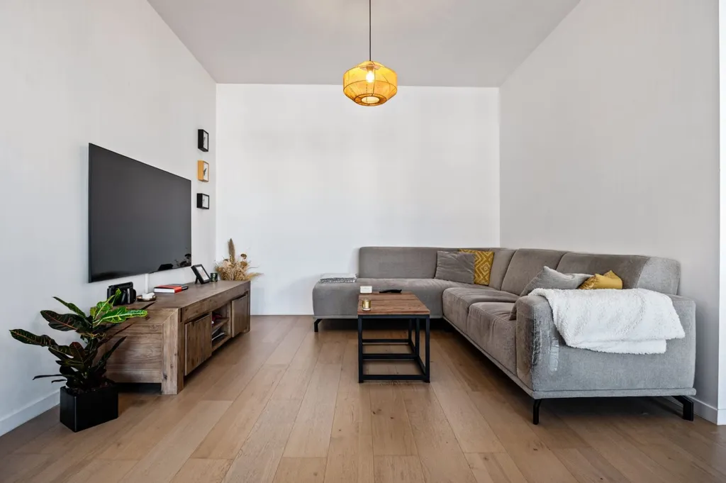 Soggiorno - Renovated Apartment with West Terrace in Berchem