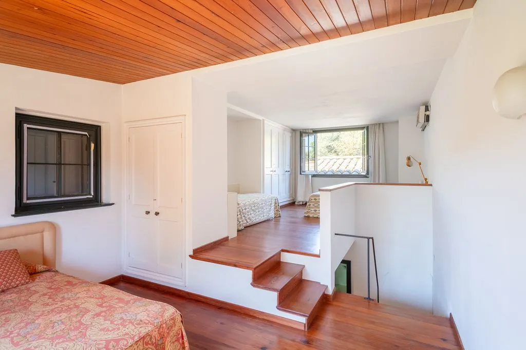 Camere da letto - Luxury House with Historic Tower in Mont-ras