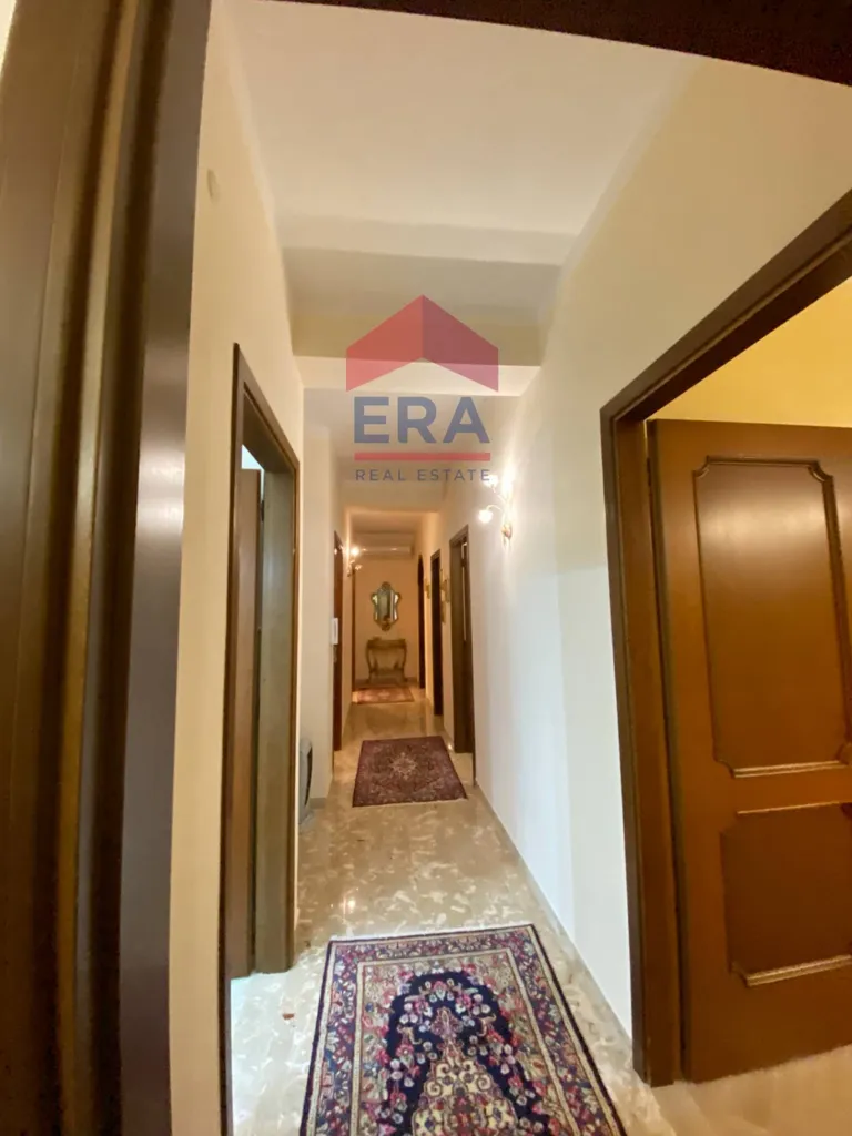 Esik - Spacious Apartment with Balcony in Custonaci