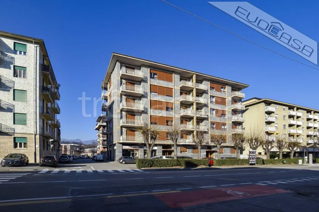 Extérieur - Spacious Apartment with Balcony in Pinerolo