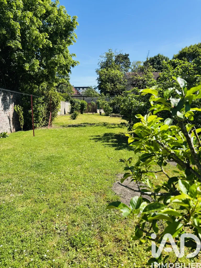 Jardin - Maison Ancienne Rénovée dans le Quartier des Veneurs à Compiègne
