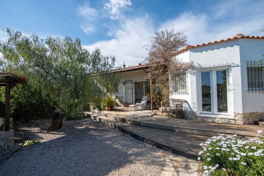 Terrasse - Single-Storey Villa with Pool in Faro