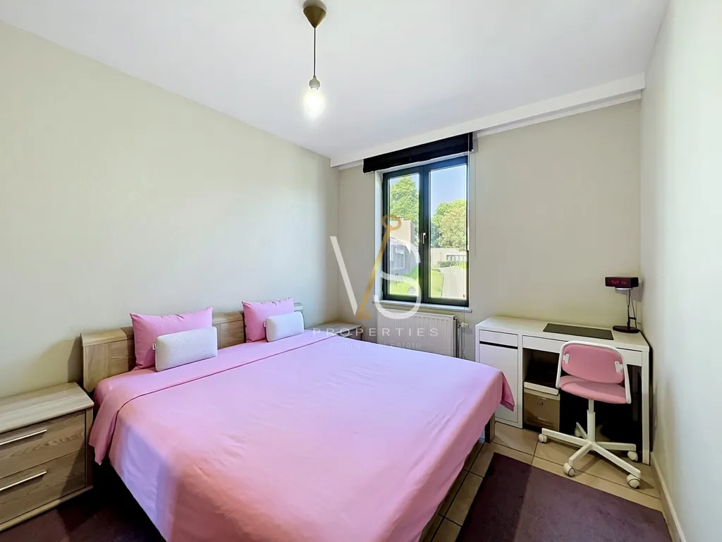 Bedrooms - 2-Bedroom Flat with Terrace in Rhode-Saint-Genèse
