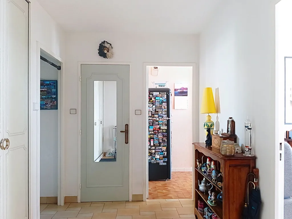 Entrée - Appartement 5 pièces avec vue parc à Saint-Étienne