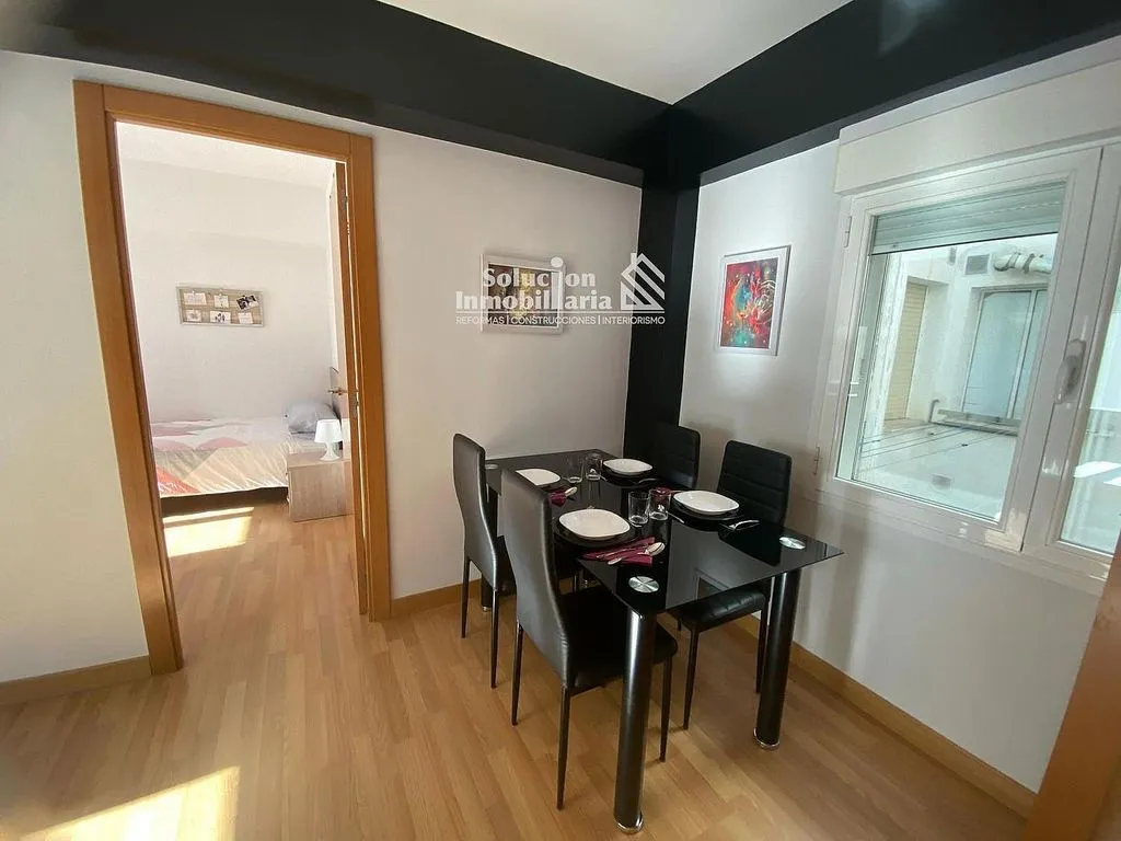Söögituba - Student Flat with Terrace in Garrido Sur