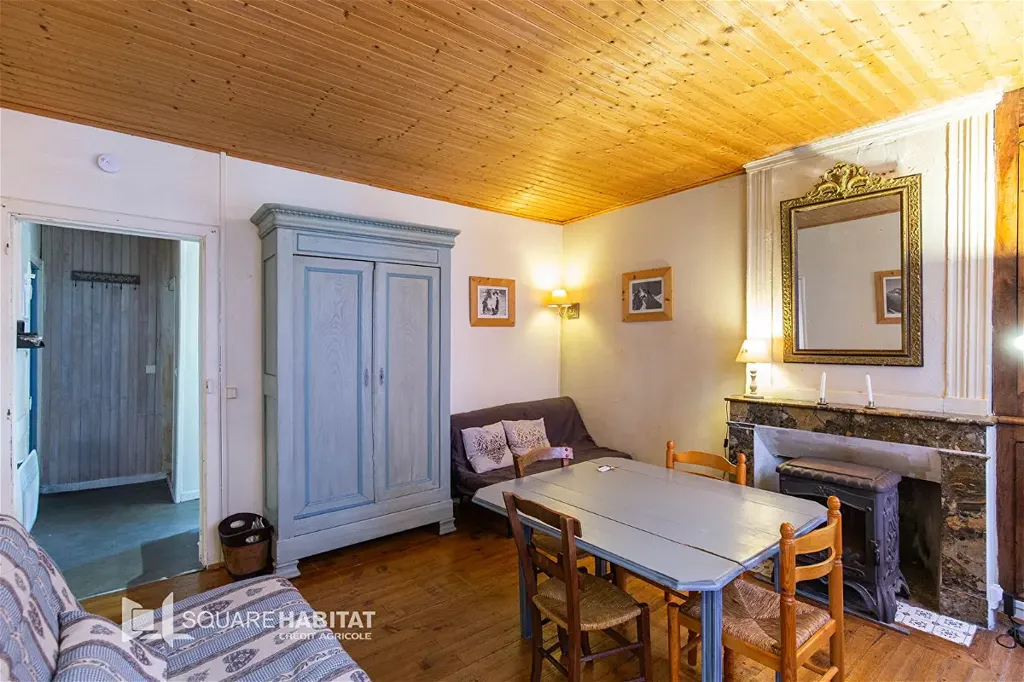 Dining Room - Charming 2-Bedroom Apartment in Cauterets