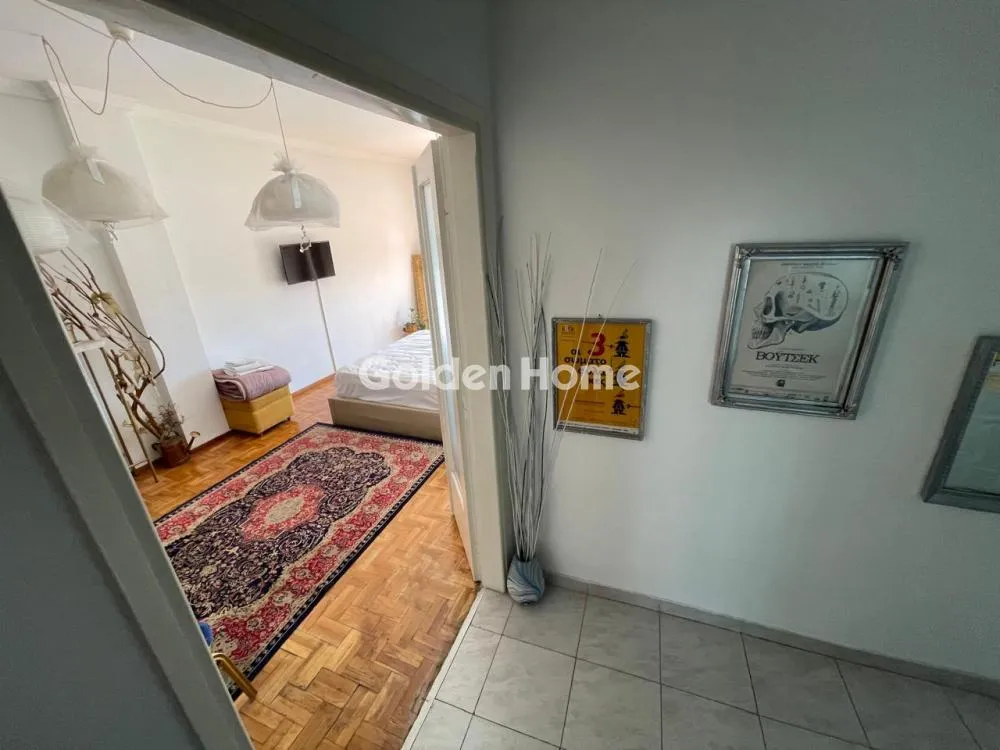 Entrée - Bright Apartment with Balcony in Thessaloniki Centre