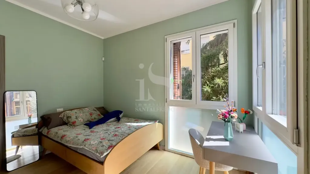 Chambres - Modern Trilocale with Terrace in Milan