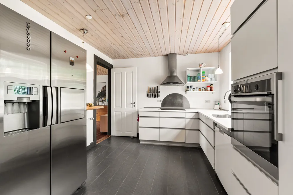 Cuisine - Modernised Villa with Garden in Ulstrup