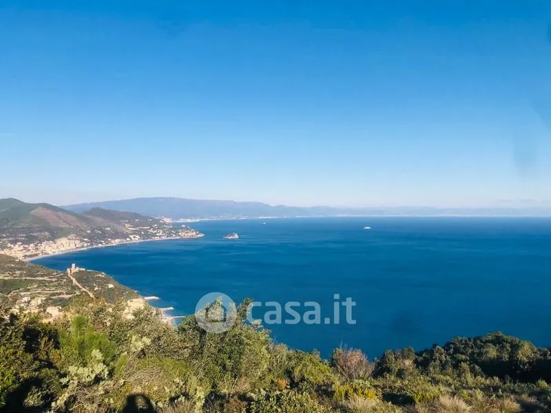 Modern Trilocale with Sea View in Celle Ligure