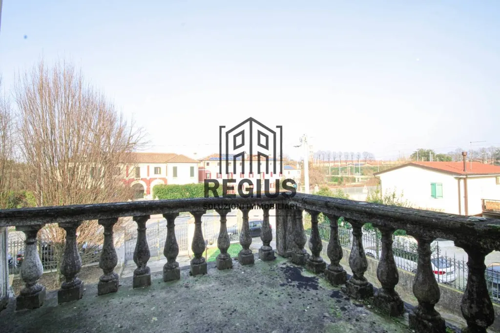 Balcon - Historic Villa with Central Location in Camposampiero