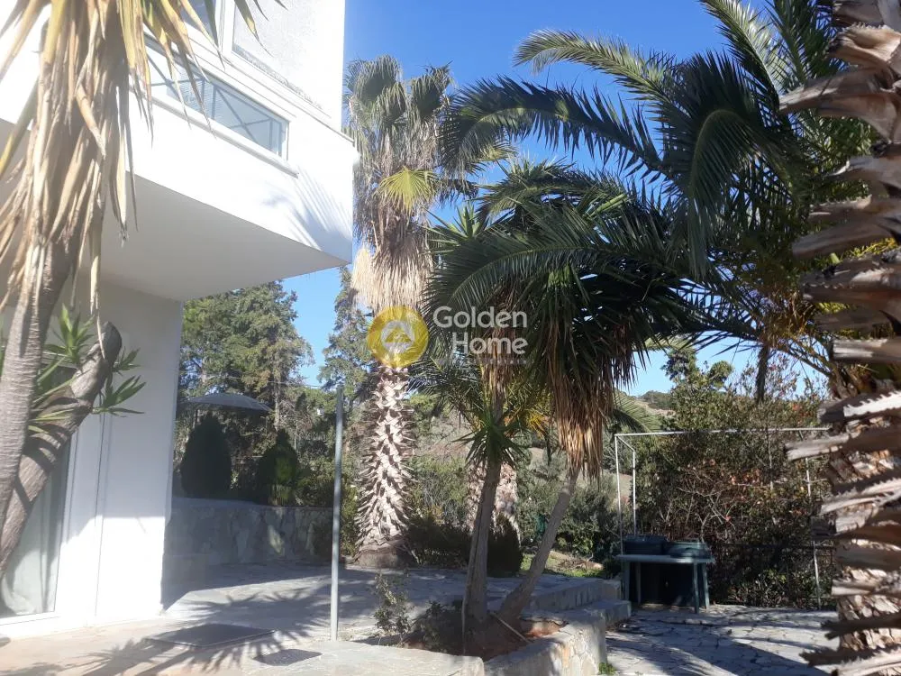 Piscine - Villa with Sea View in Koropi
