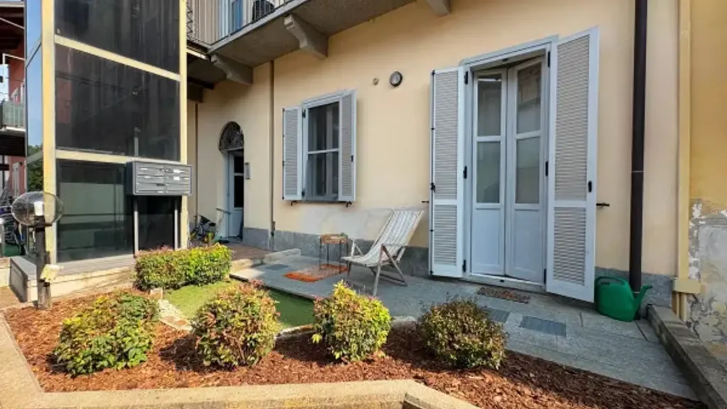 Terrasse - Central Monolocale with Private Garden in Carignano