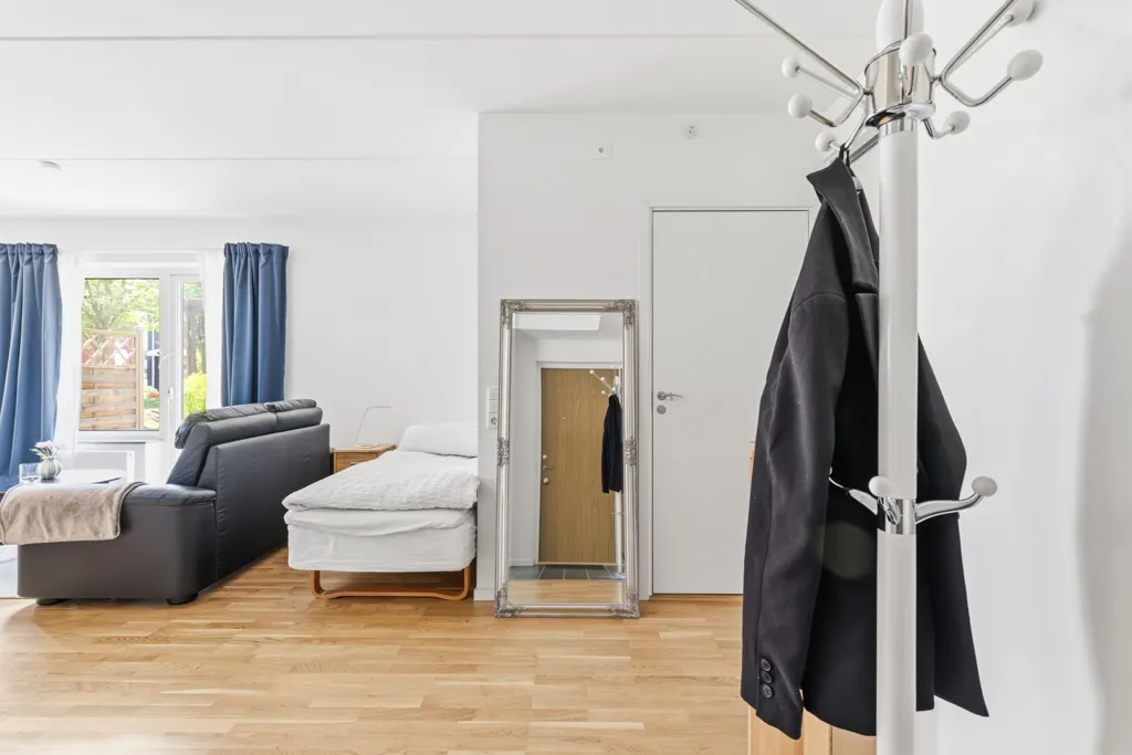 Soggiorno - Modern Studio with Balcony in Jönköping