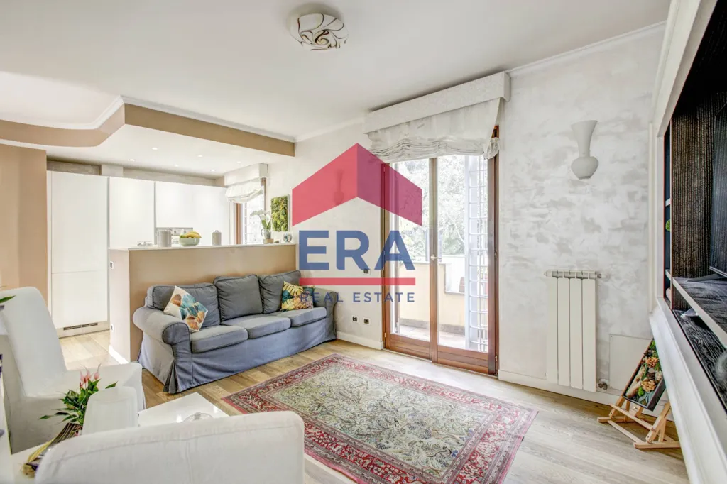 Elutuba - Villa with Garden in Infernetto, Rome