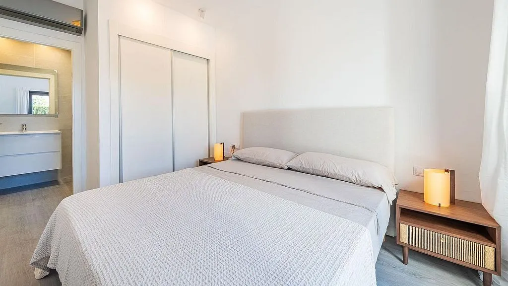 Chambres - Chalet with Pool in Cala Murada