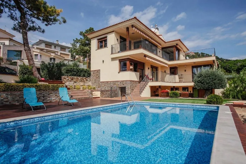 Bassein - Luxury Villa with Sea View in Lloret de Mar