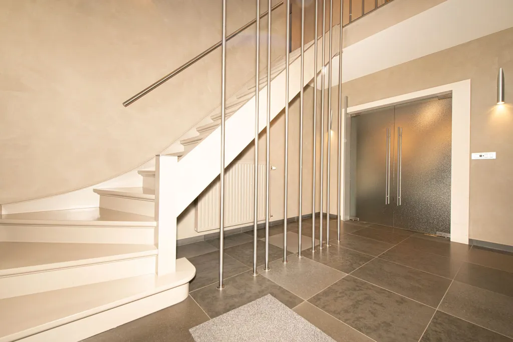 Pièces - Maison 4 Façades avec Terrasse à Pepingen