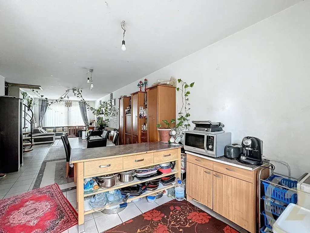 Cucina - Duplex Apartment with Garden View in Brussels