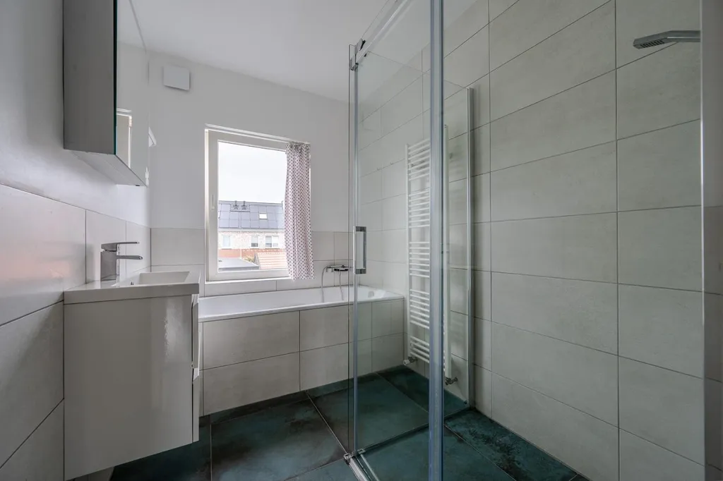 Vannitoad - Bungalow with Balcony in Zeist Centre