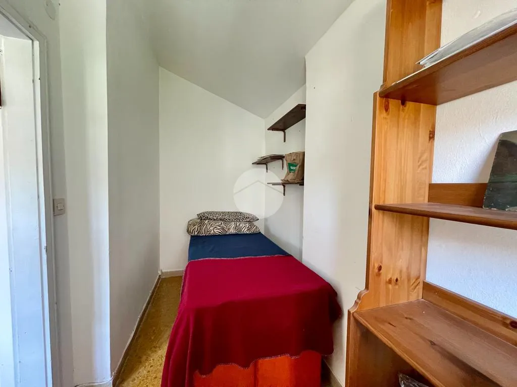 Camere da letto - Spacious 2-Bedroom with Private Courtyard in Garda